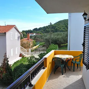 Annika Apartament